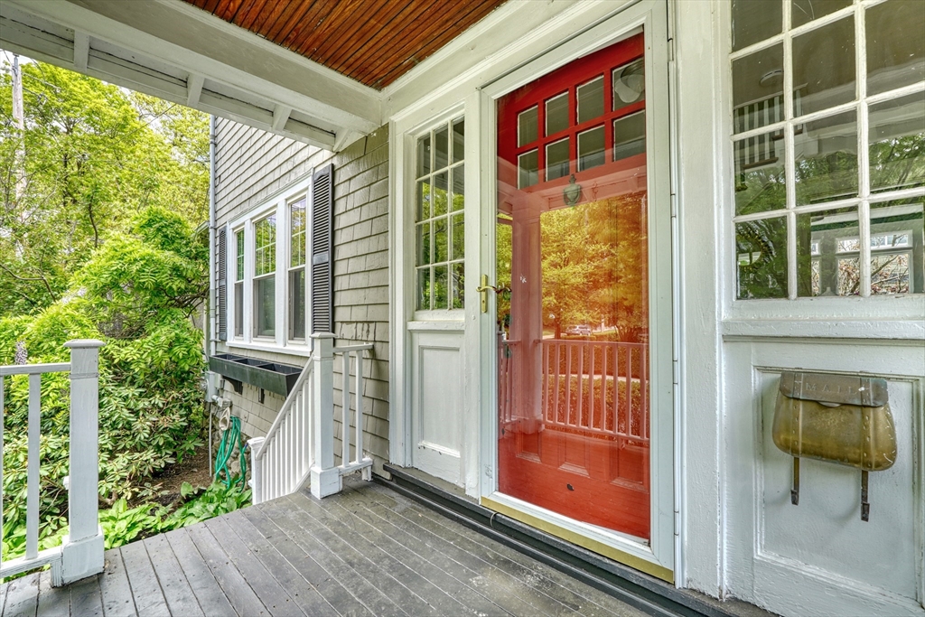 130 Warwick Rd