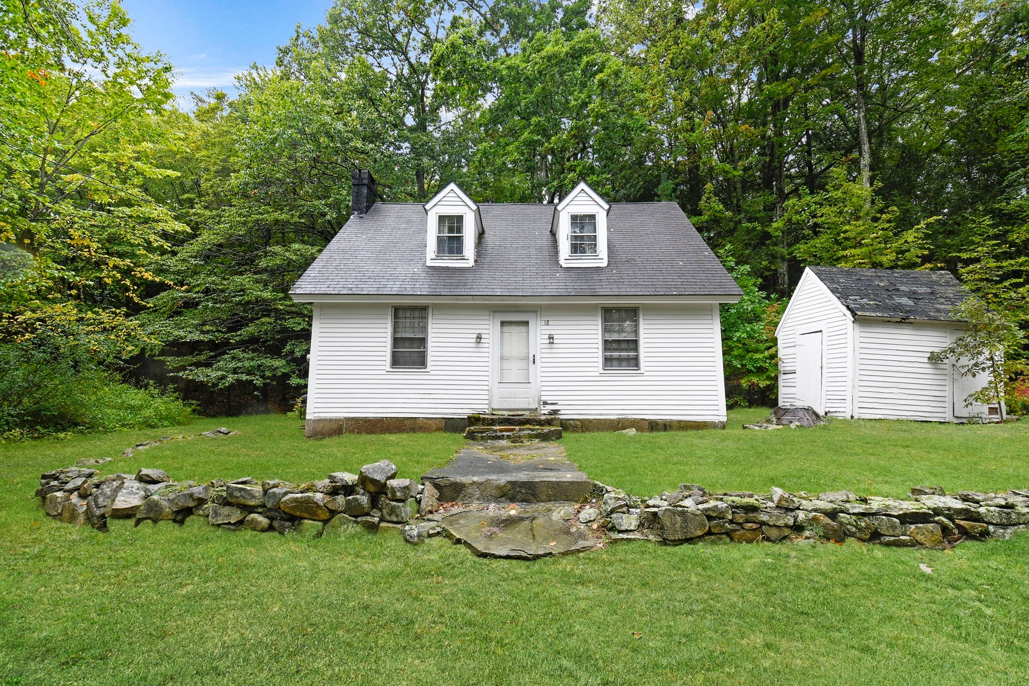 18 School House Rd, Sandown, NH, 18 School House Rd, Sandown, NH Photo #1