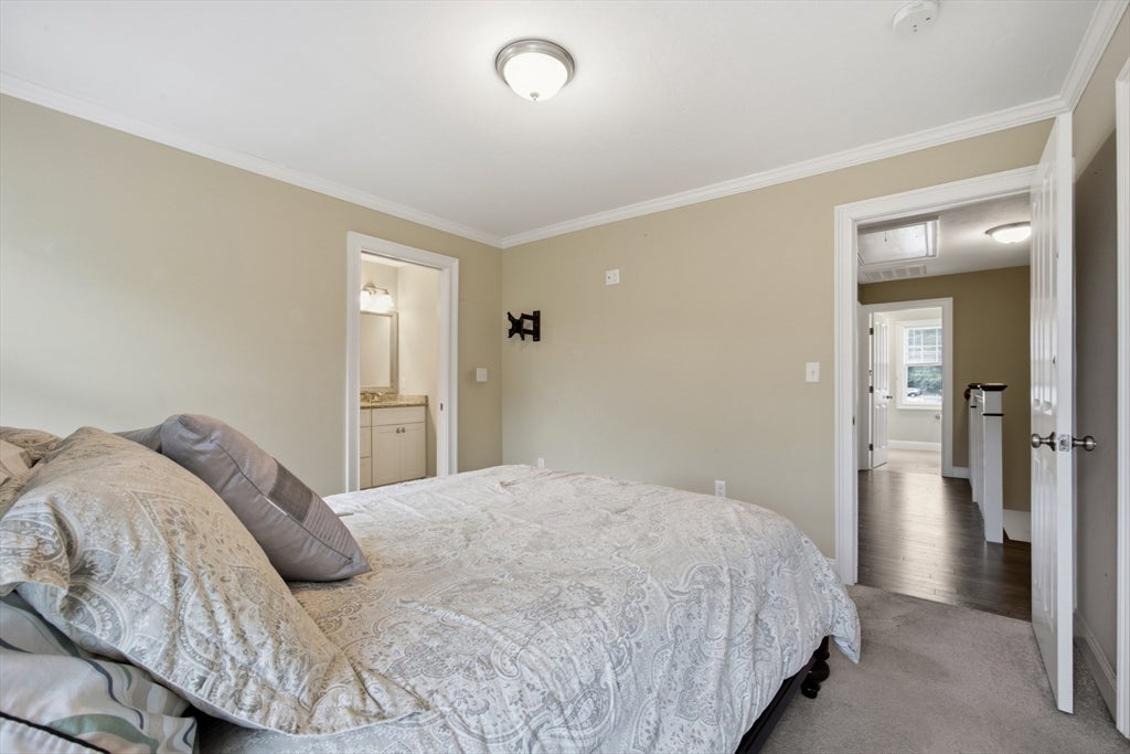 25 Riverside Dr #25, Lakeville, MA, 25 Riverside Dr #25, Lakeville, MA Photo #13
