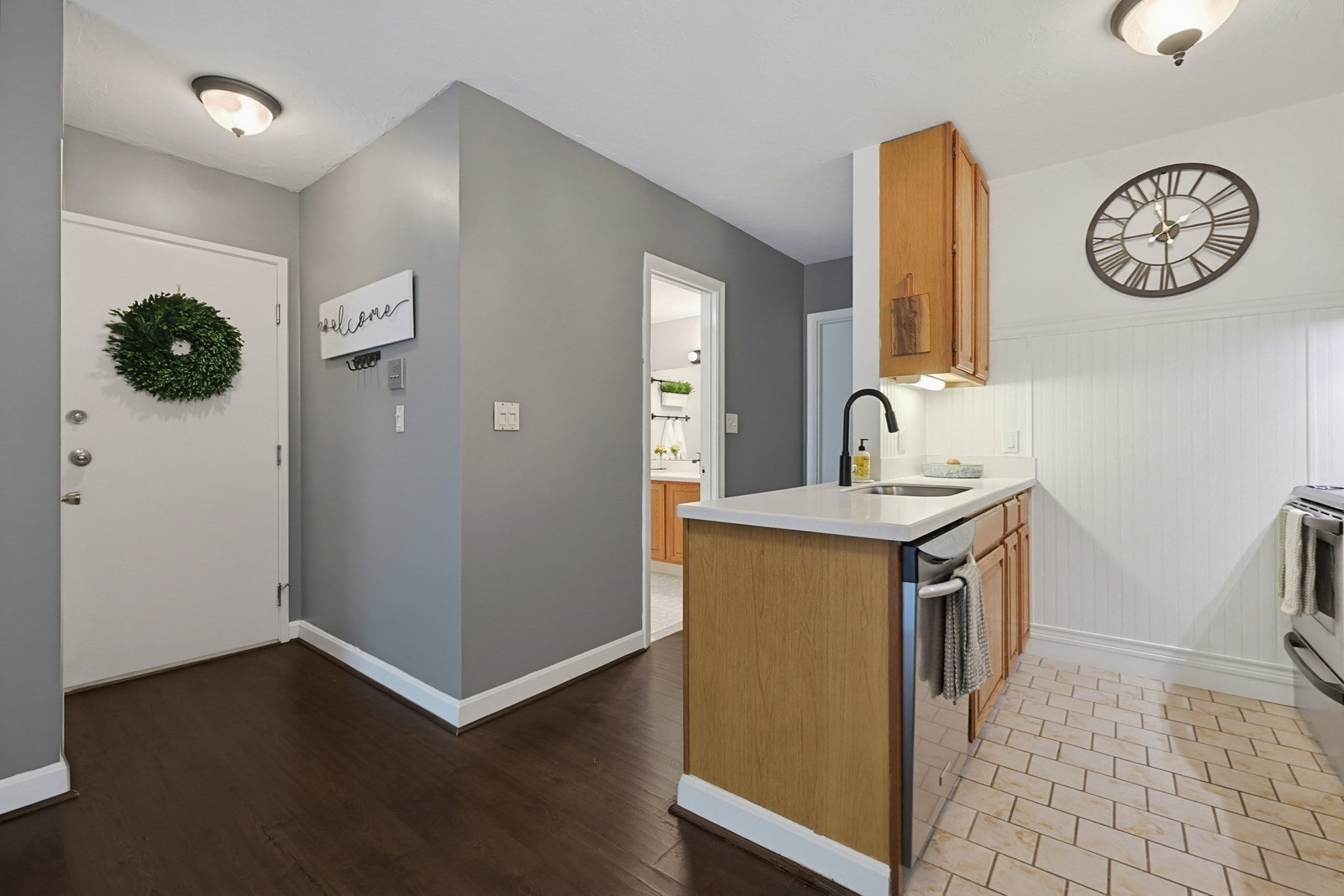 117 Tall Oaks Dr #G, Weymouth, MA, 117 Tall Oaks Dr #G, Weymouth, MA Photo #17