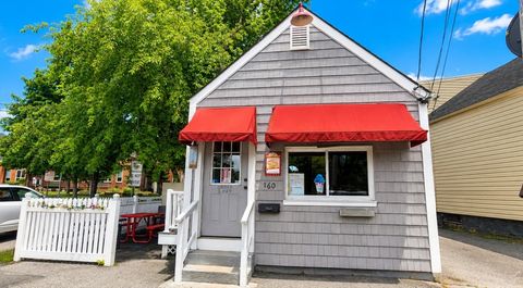 Photo of 160 Lynn Street, Peabody, MA 01960 (MLS # 73542479)