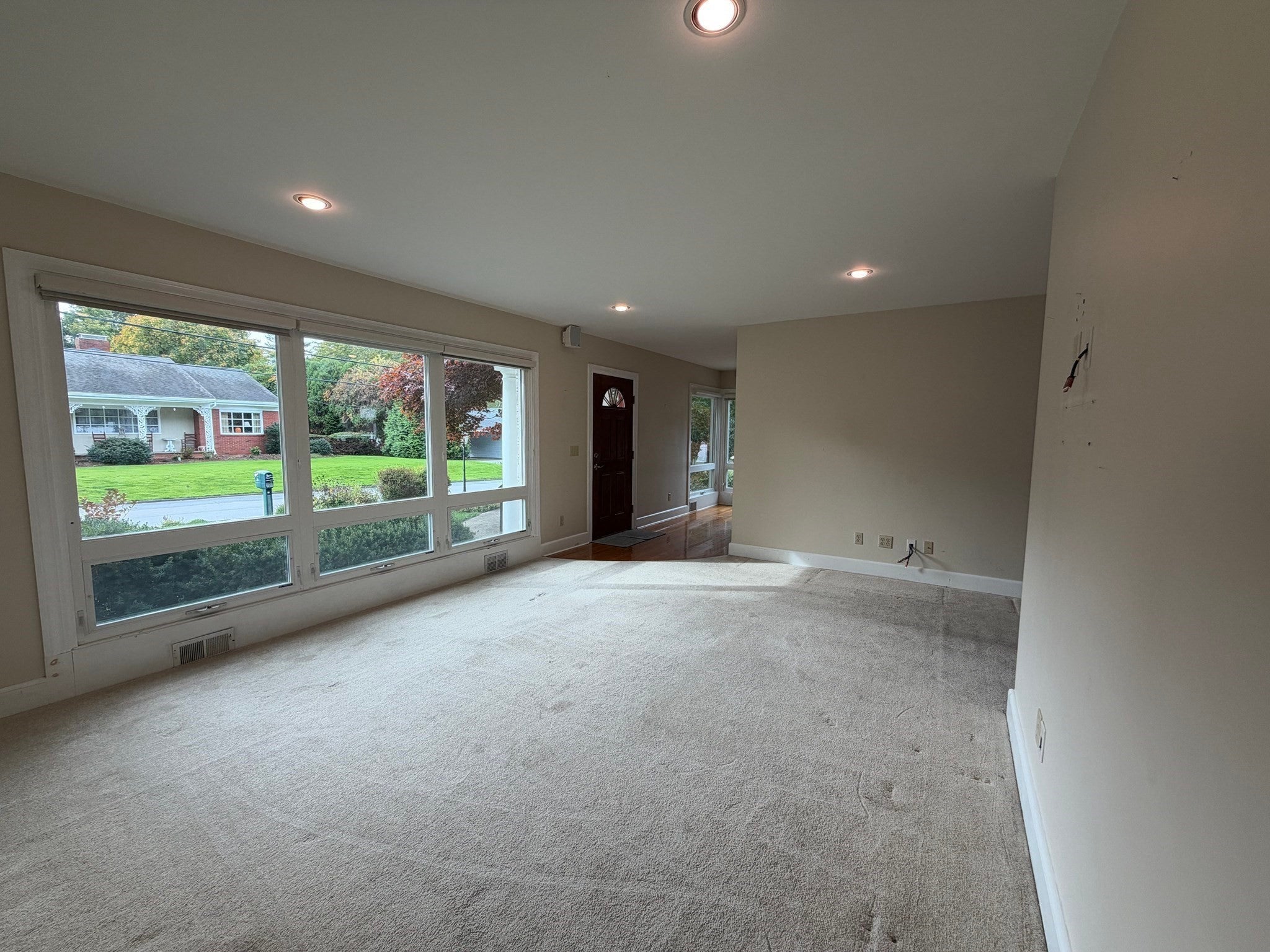 25 Wayne Memorial Dr, Dartmouth, MA, 25 Wayne Memorial Dr, Dartmouth, MA Photo #12
