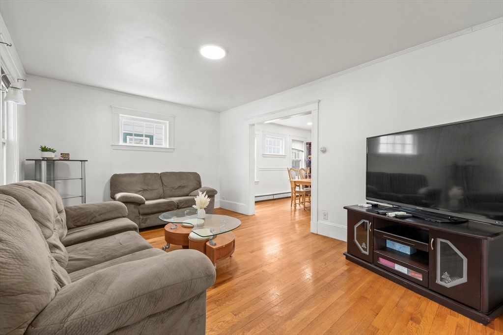 7 Cushman Road
