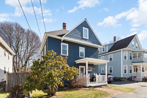58 Saunders St North Andover MA 01845