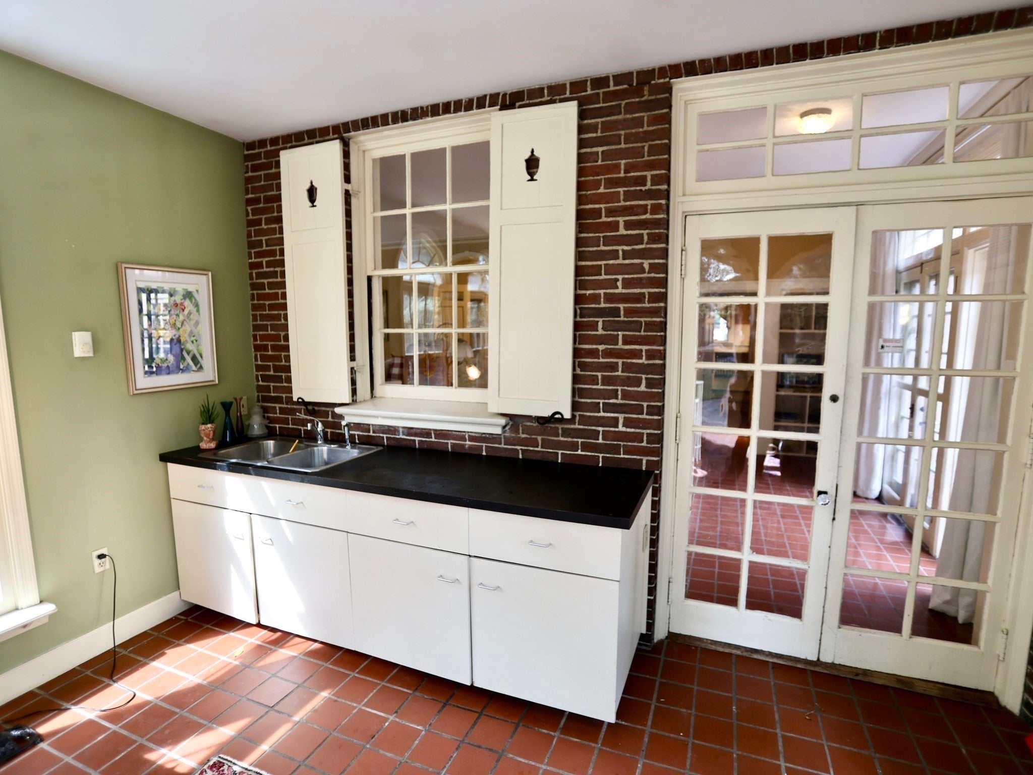 112 Russell St, Worcester, MA, 112 Russell St, Worcester, MA Photo #9