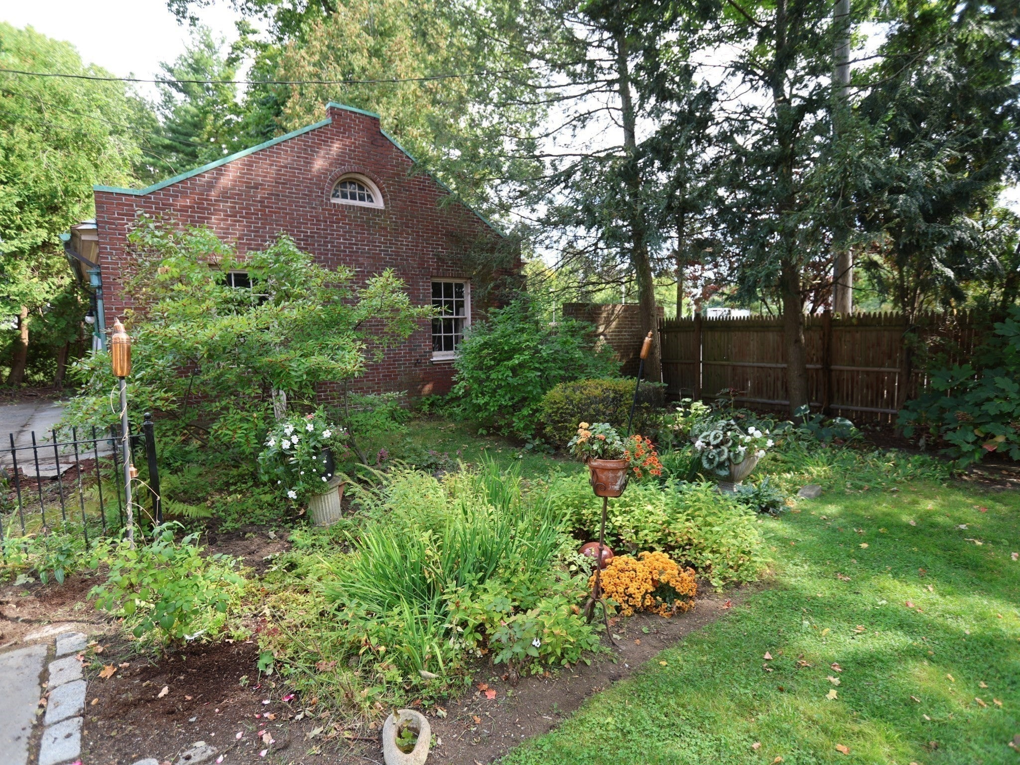 112 Russell St, Worcester, MA, 112 Russell St, Worcester, MA Photo #31