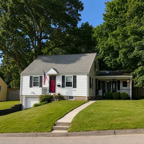 Photo of 18 Hunnewell Rd, Worcester, MA 01606 (MLS # 73554634)
