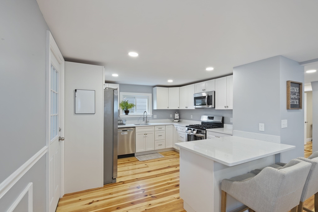 8 Rice Street