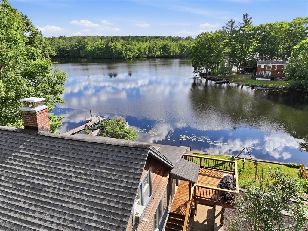 34 Lake Sargent Dr