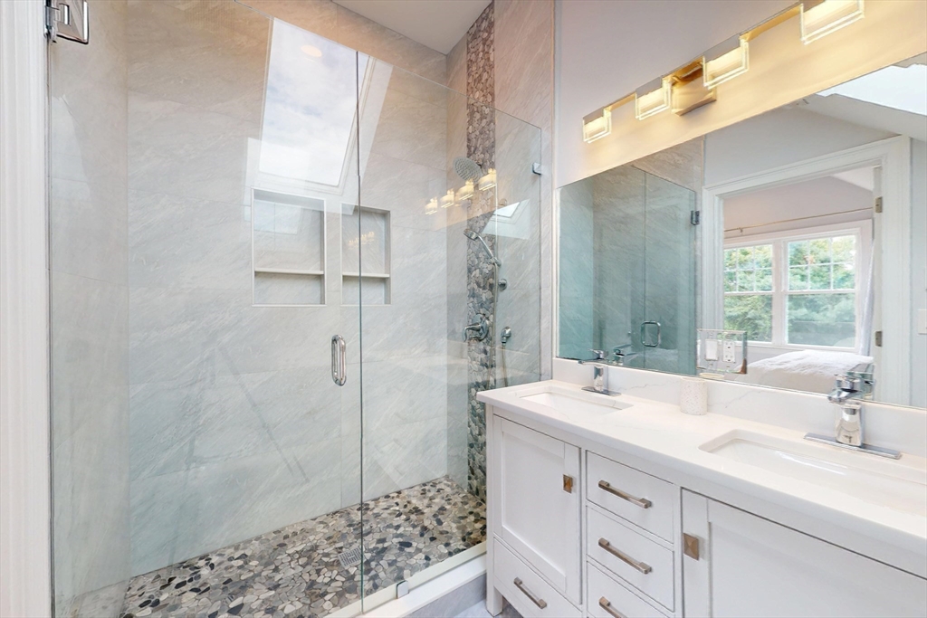 Watertown, Massachusetts 02472, United States, 2 Bedrooms Bedrooms, ,2 BathroomsBathrooms,Residential,Active,209399