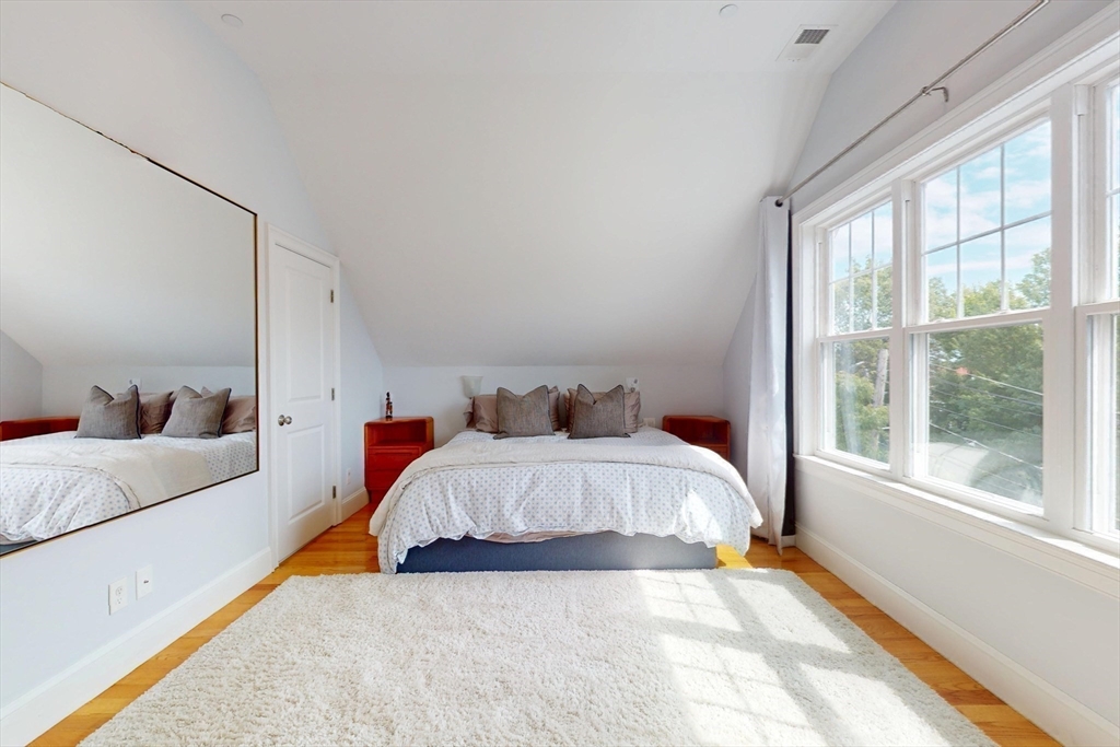 Watertown, Massachusetts 02472, United States, 2 Bedrooms Bedrooms, ,2 BathroomsBathrooms,Residential,Active,209399