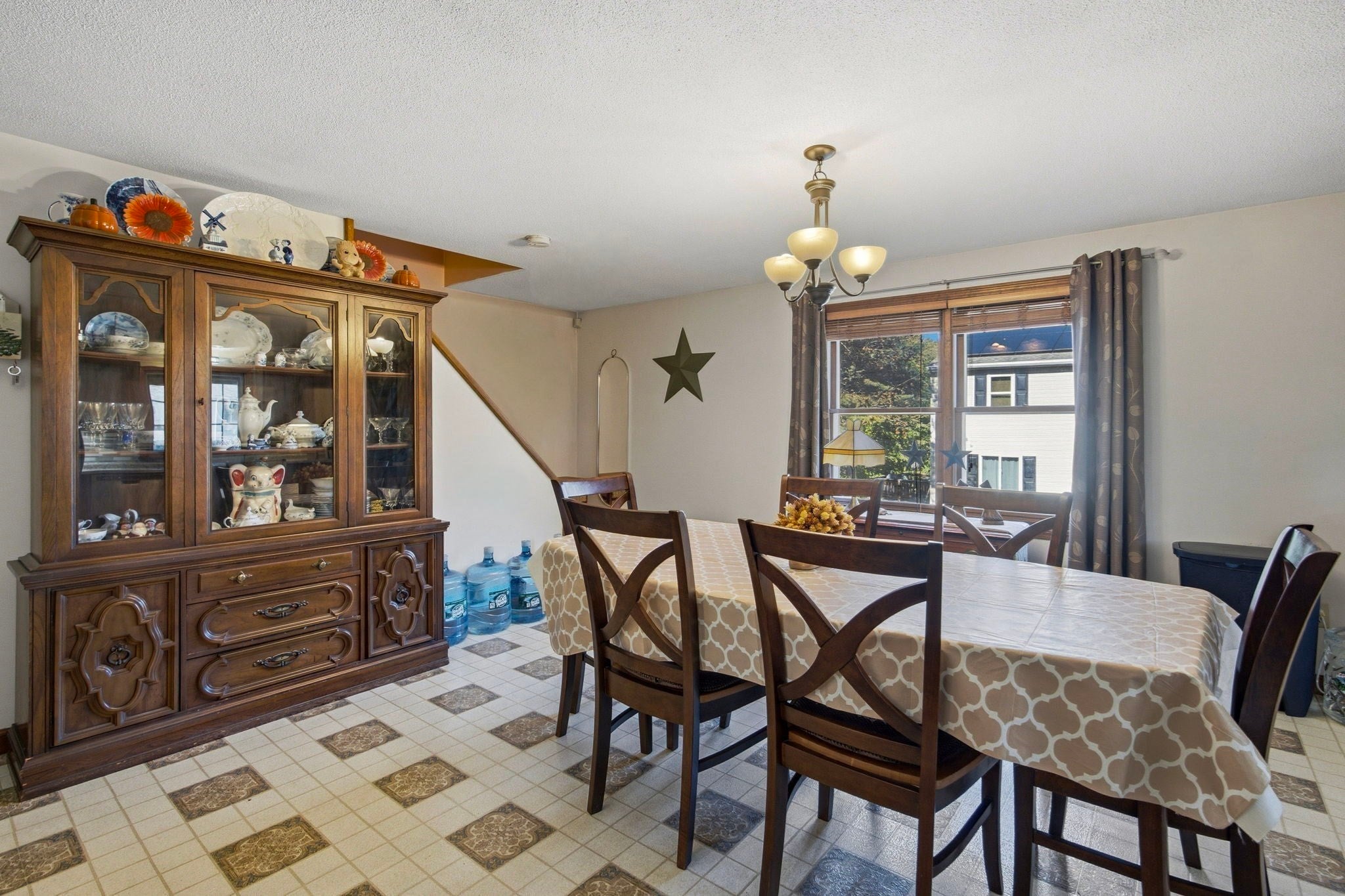 3 Matthew Drive, Easthampton, MA Photo #10