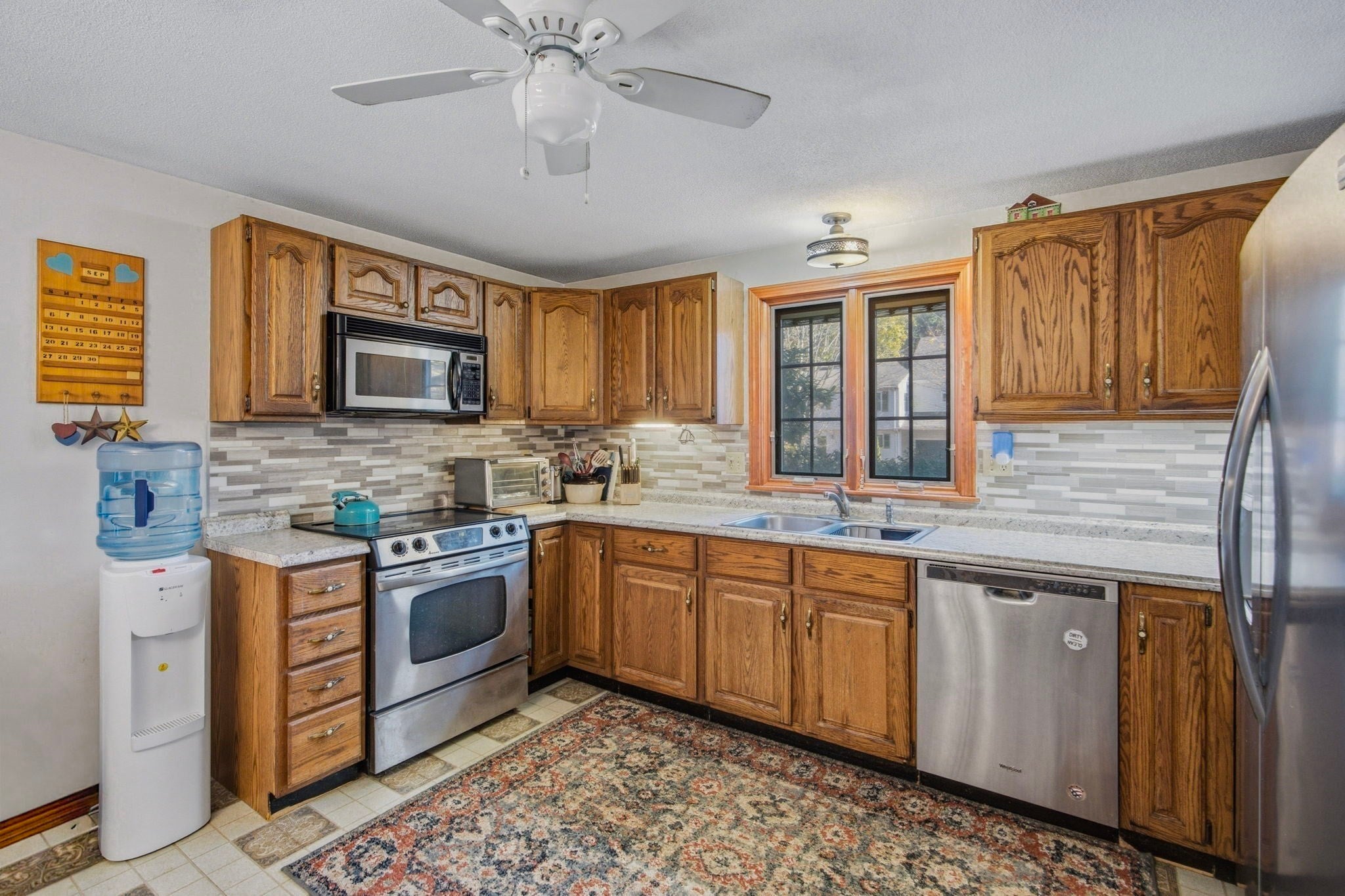 3 Matthew Drive, Easthampton, MA Photo #7