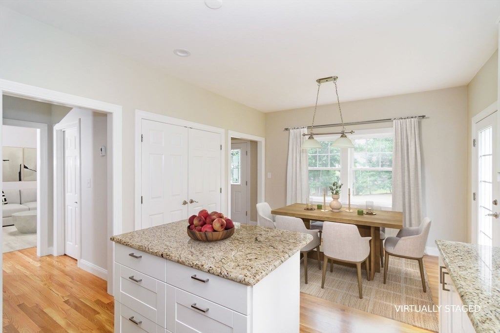 5 Oakdale Avenue, Wellesley, MA, 5 Oakdale Avenue, Wellesley, MA Photo #10