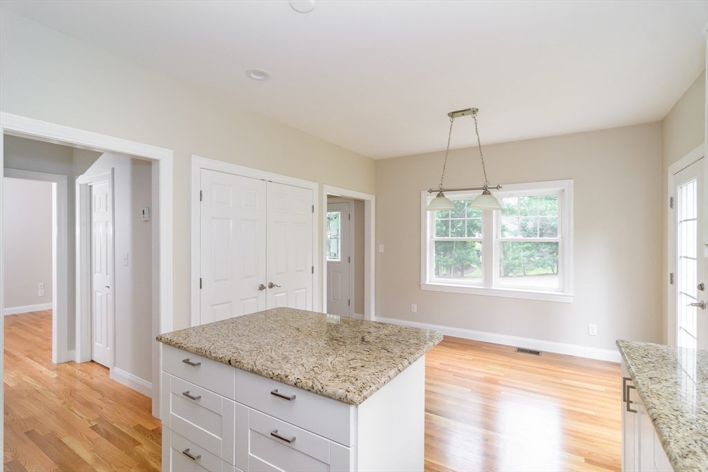 5 Oakdale Avenue, Wellesley, MA, 5 Oakdale Avenue, Wellesley, MA Photo #11