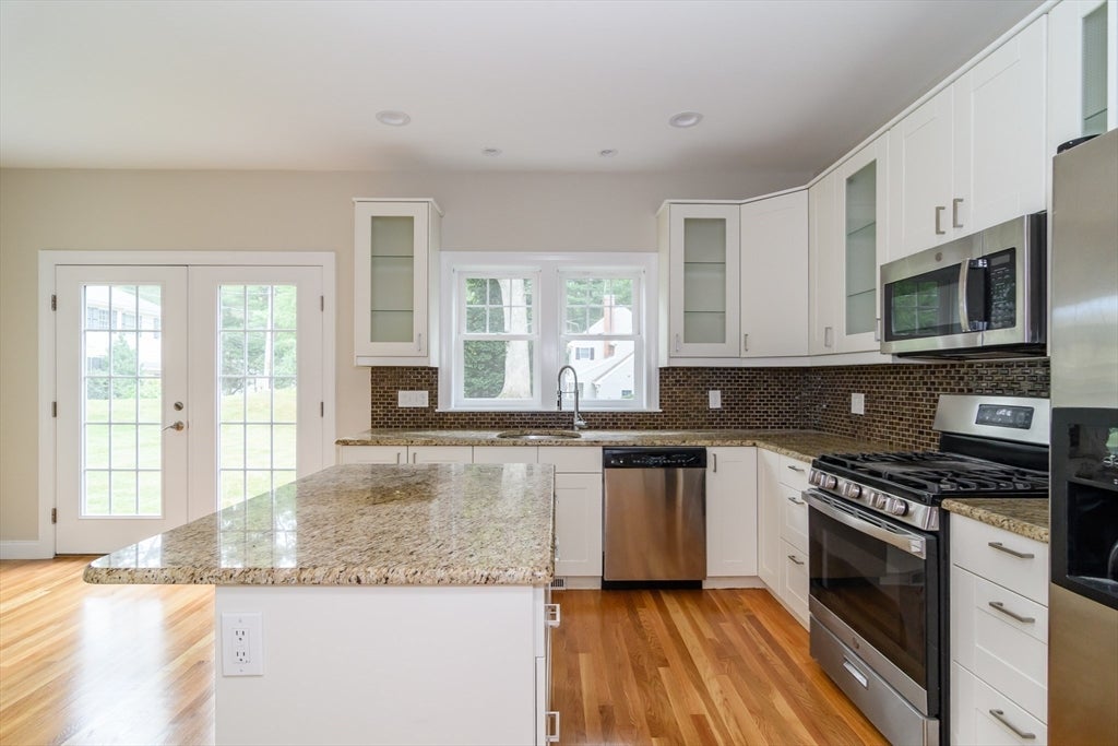 5 Oakdale Avenue, Wellesley, MA, 5 Oakdale Avenue, Wellesley, MA Photo #9