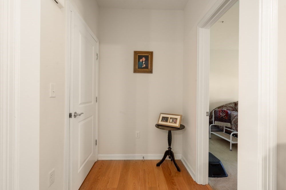 220 Martins Landing 102