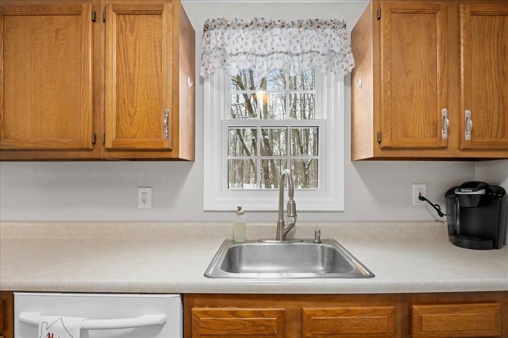 46 Lexington Road 46