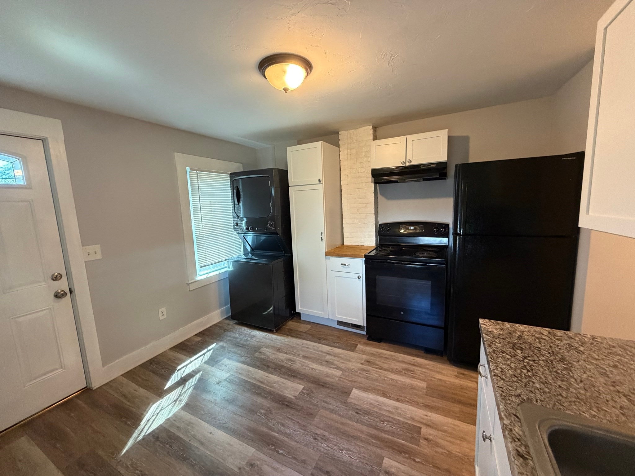 32 Broad St #A, Medway, MA Photo #15