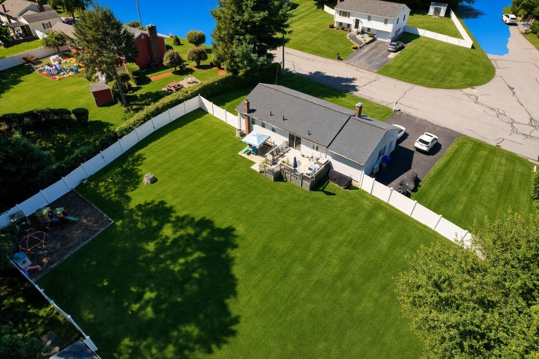 50 Ellen Rd