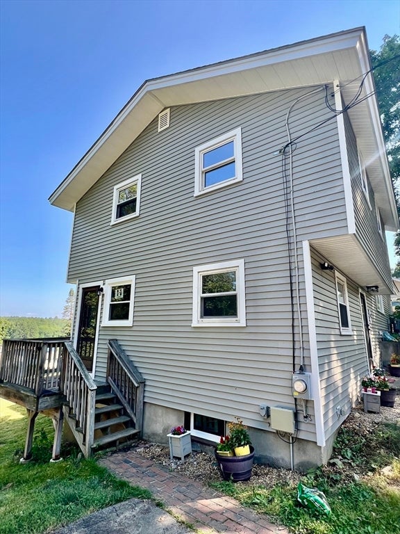 9 Champlain Dr.