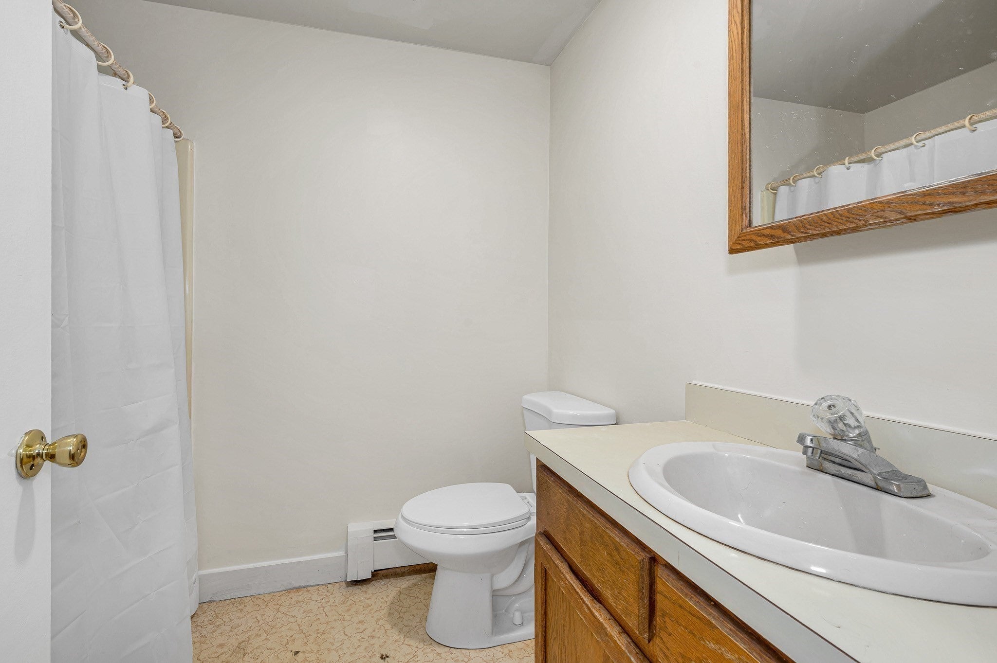 74 Roper St #F, Lowell, MA, 74 Roper St #F, Lowell, MA Photo #12