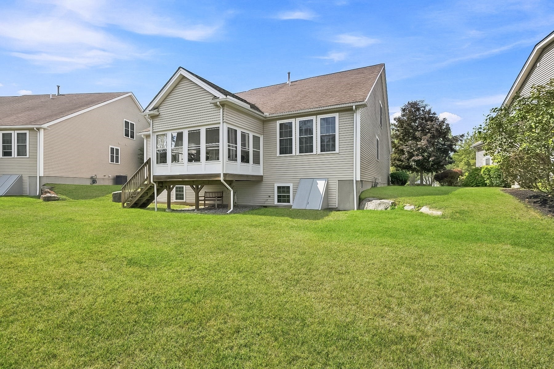 2 Pimpernel Cir #25, Georgetown, MA Photo #4