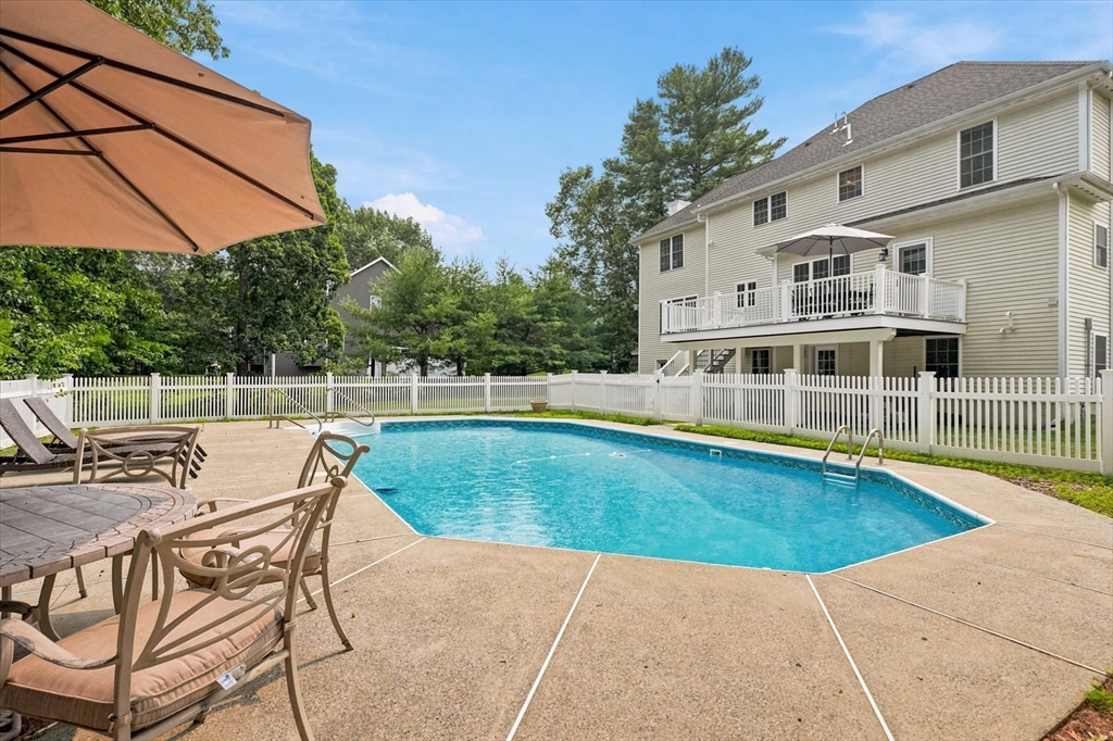 247 Webster Woods Ln