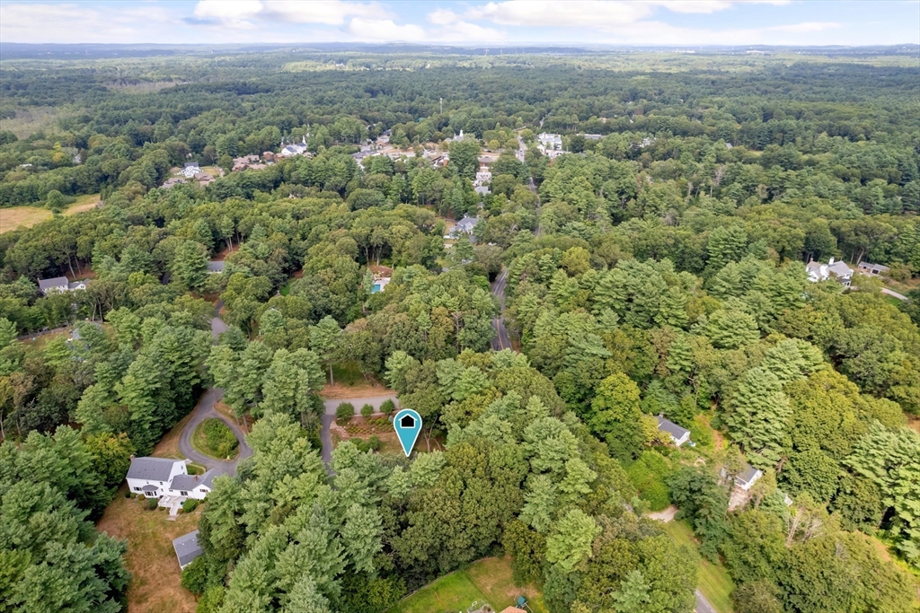 Dover, Massachusetts 02030, United States, 4 Bedrooms Bedrooms, ,3 BathroomsBathrooms,Residential,Contingent,206933