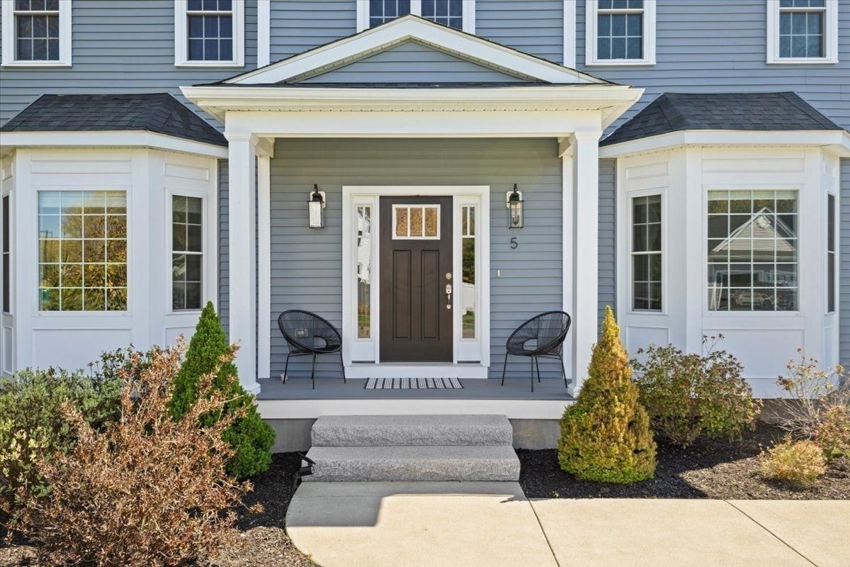 5 Baron Drive