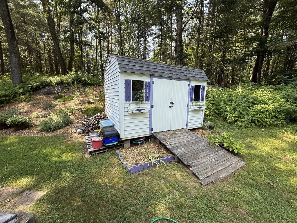 348 Nichols Rd