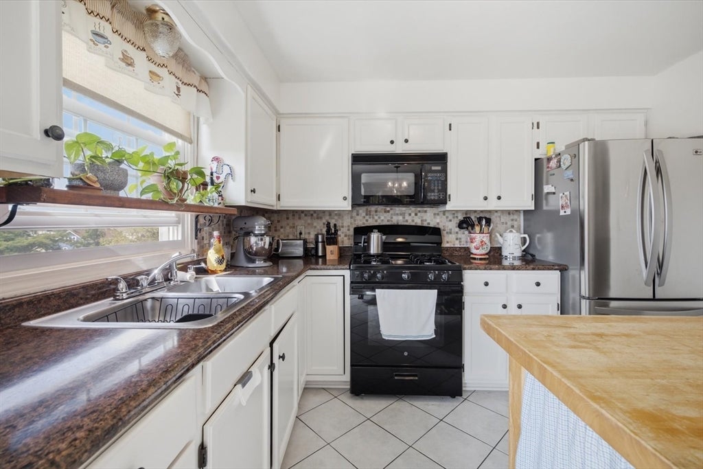 680 N Underwood St, Fall River, MA, 680 N Underwood St, Fall River, MA Photo #16