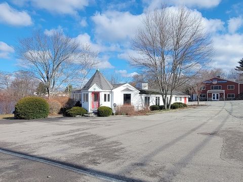 895 Arcade Ave Seekonk MA 02771
