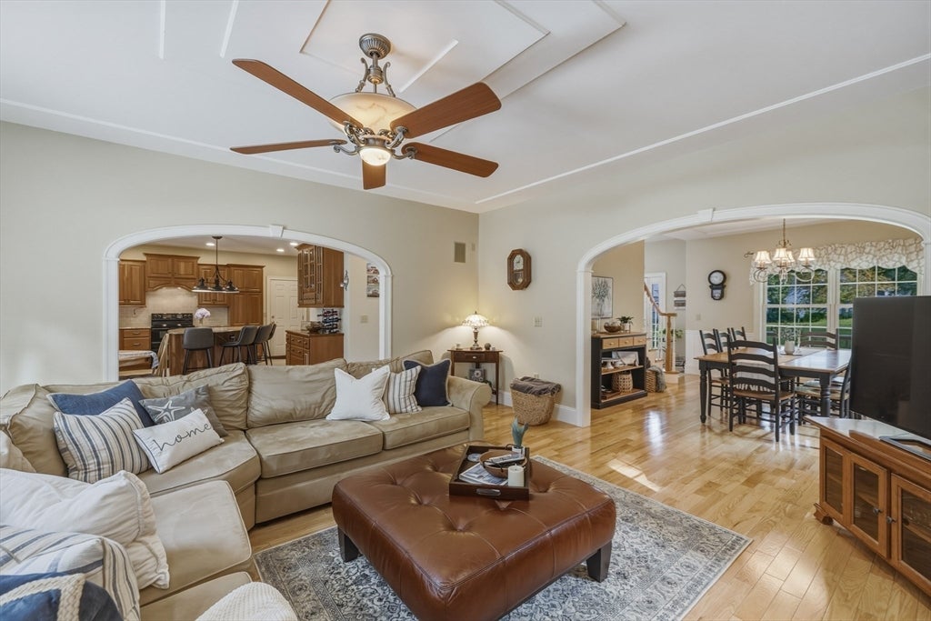 2 Bayberry Ln, Hadley, MA, 2 Bayberry Ln, Hadley, MA Photo #10