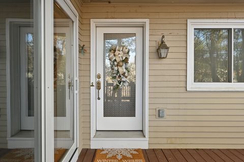 Photo of 6 Whalers Lane #6, Salem, MA 01970 (MLS # 73486527)