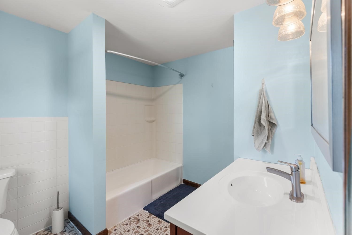 57 Newbury St #2, Somerville, MA Photo #12