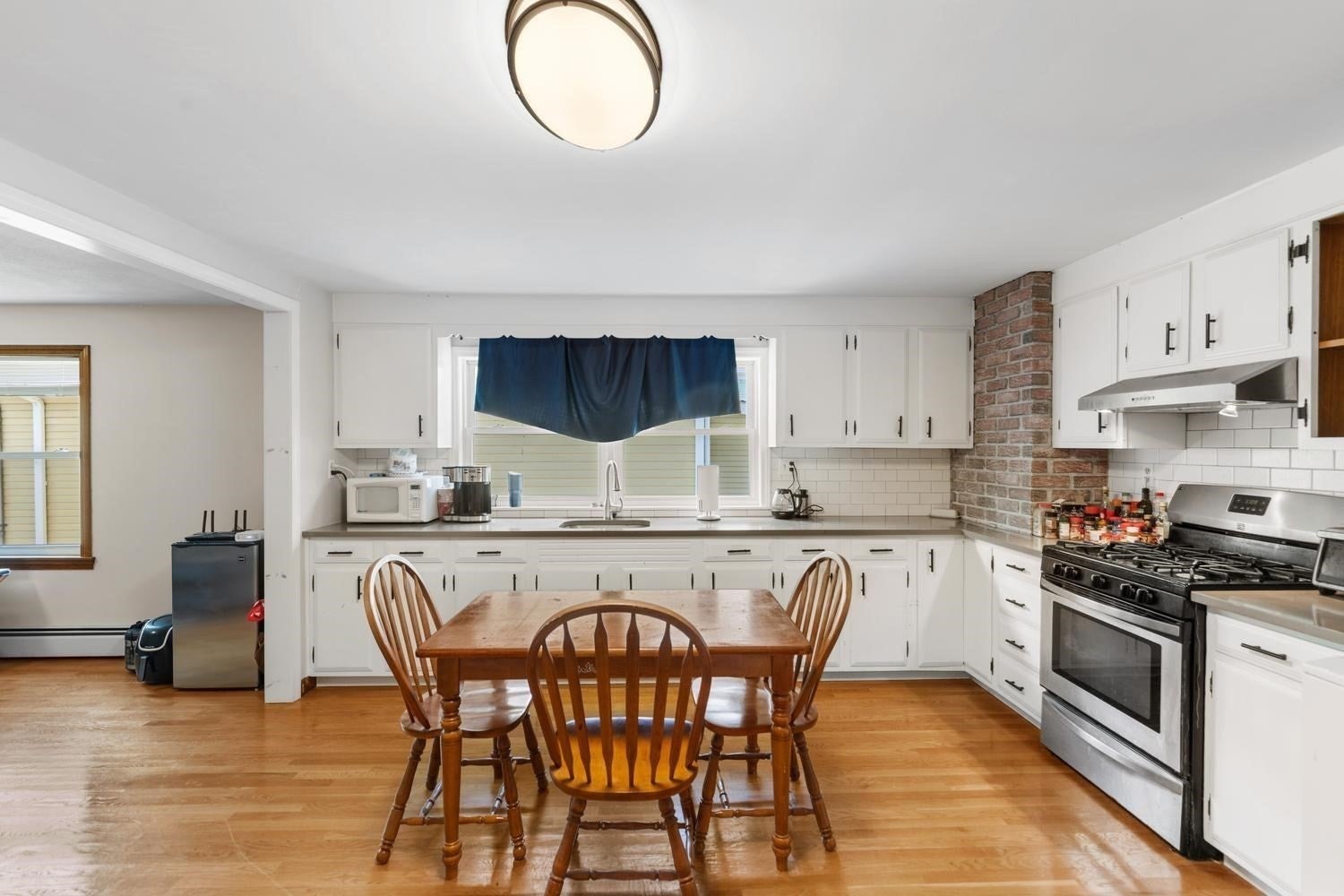 57 Newbury St #2, Somerville, MA Photo #2