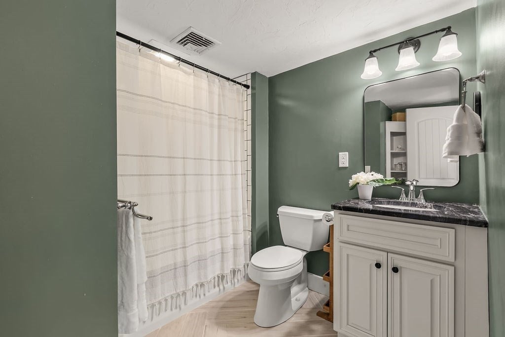 44 Exchange St, Holliston, MA, 44 Exchange St, Holliston, MA Photo #27