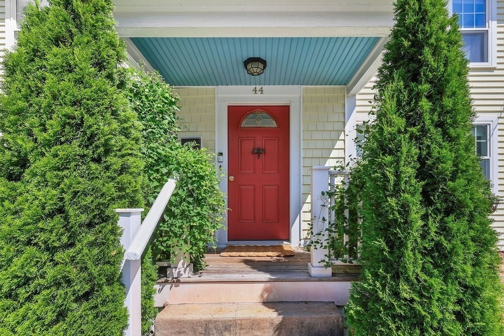 44 Exchange St, Holliston, MA, 44 Exchange St, Holliston, MA Photo #3