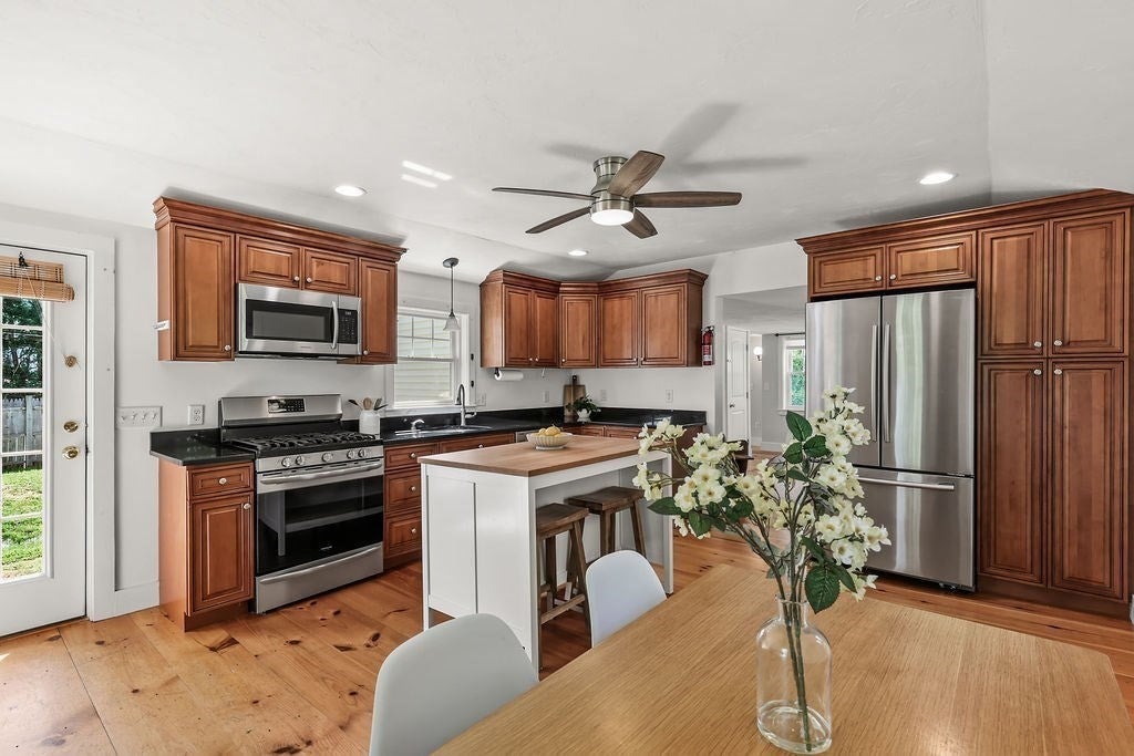 44 Exchange St, Holliston, MA, 44 Exchange St, Holliston, MA Photo #13