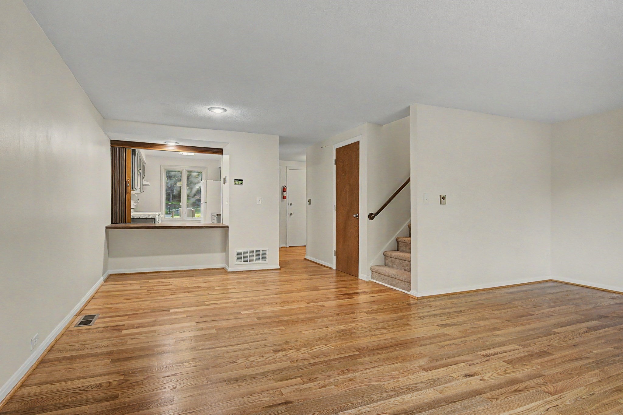 16 Bedford Ct #16, Amherst, MA, 16 Bedford Ct #16, Amherst, MA Photo #9