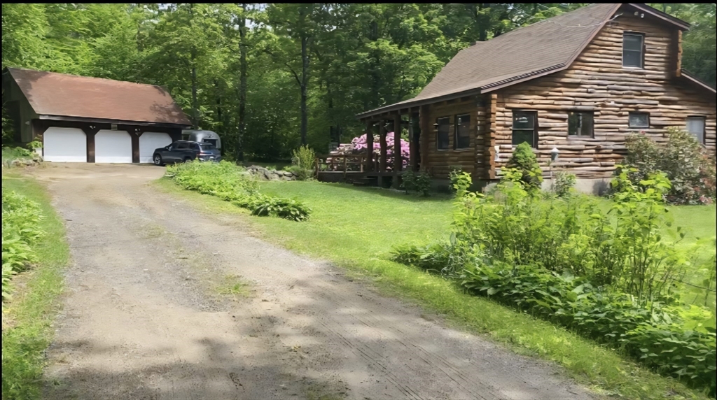 250 Athol Rd