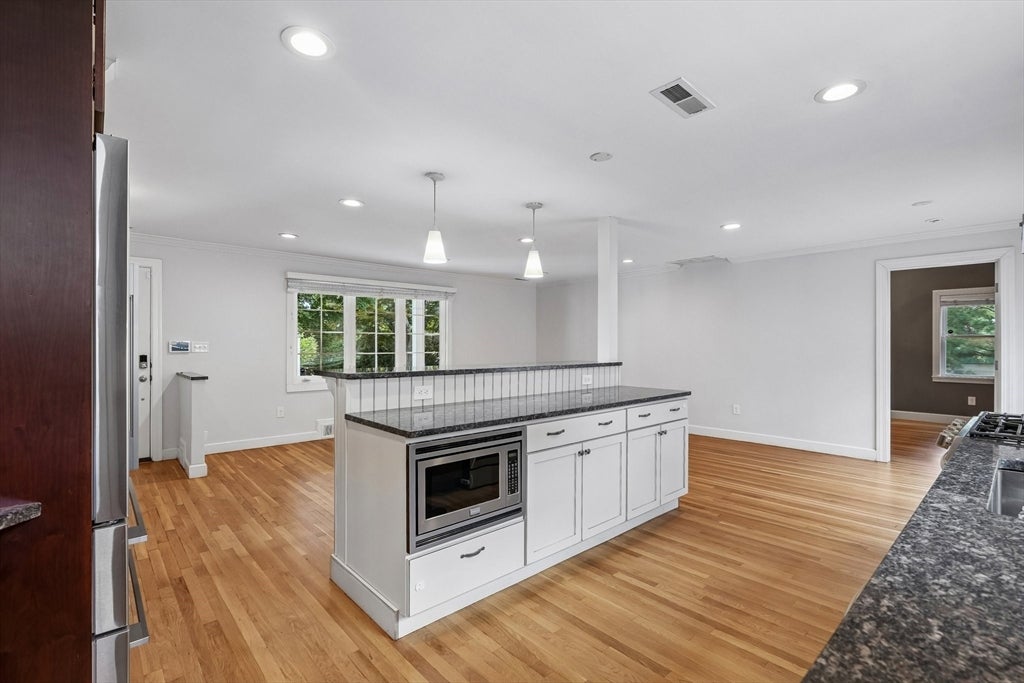 45 Adanac Rd