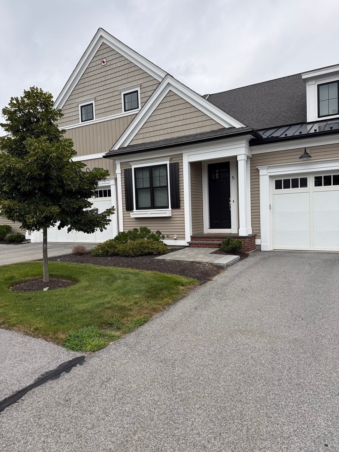 Click for 5 Eagle Ln #5, Framingham, MA slideshow