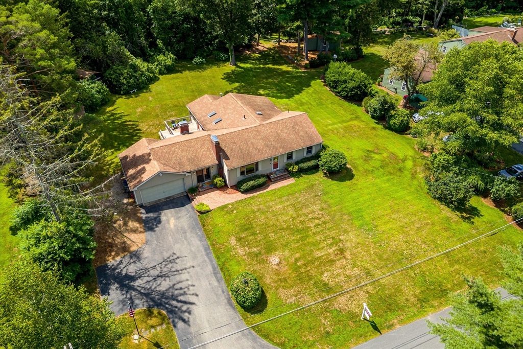 6 Hillside Dr