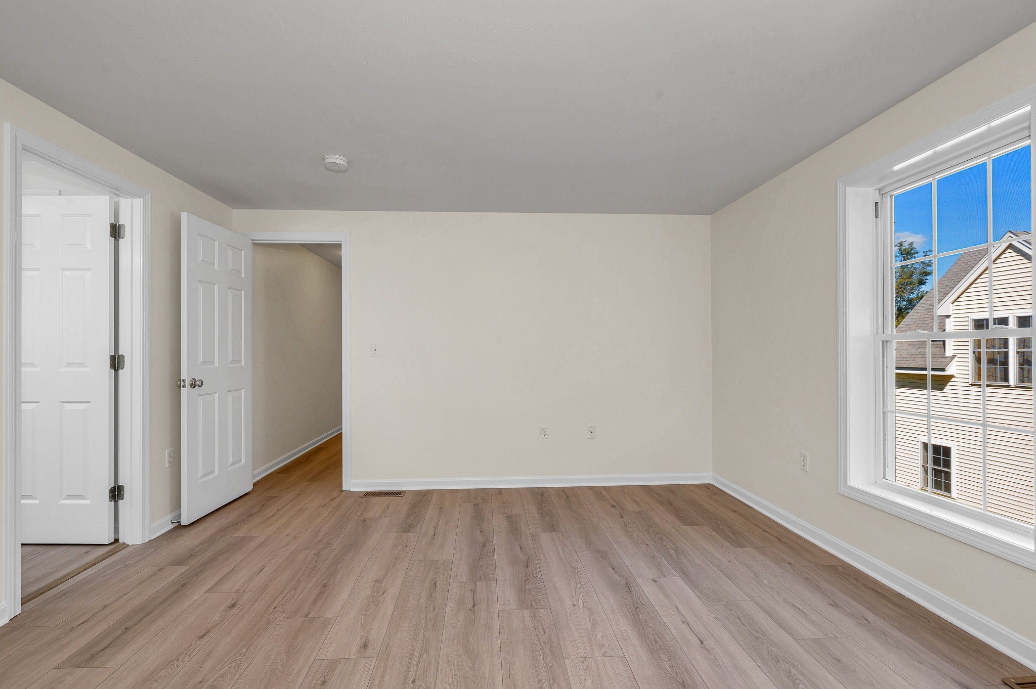 118 Barbara Ln #118, Hudson, NH Photo #17