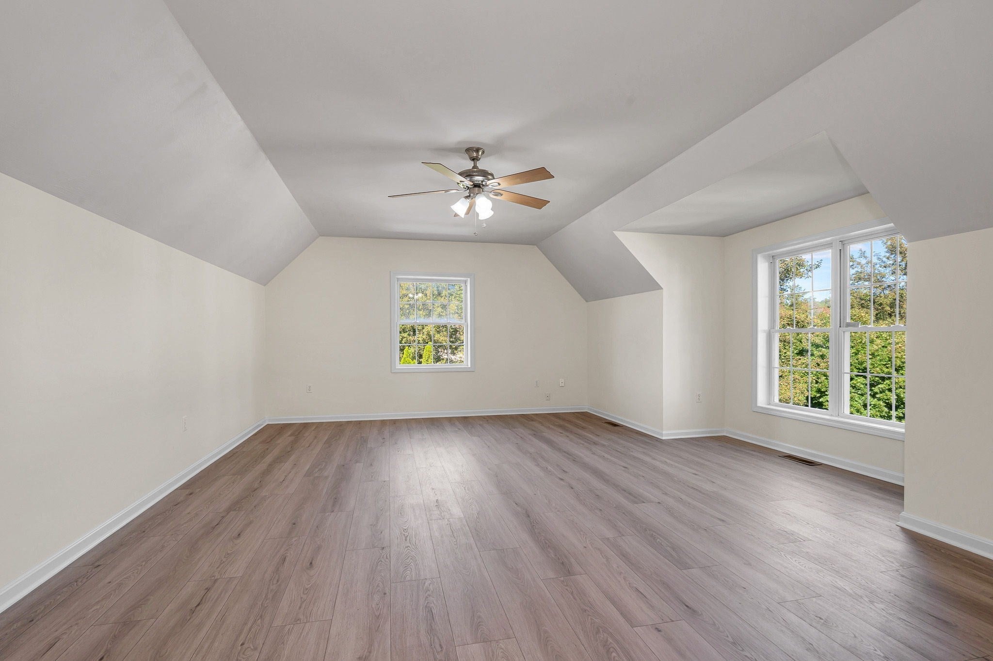 118 Barbara Ln #118, Hudson, NH Photo #13