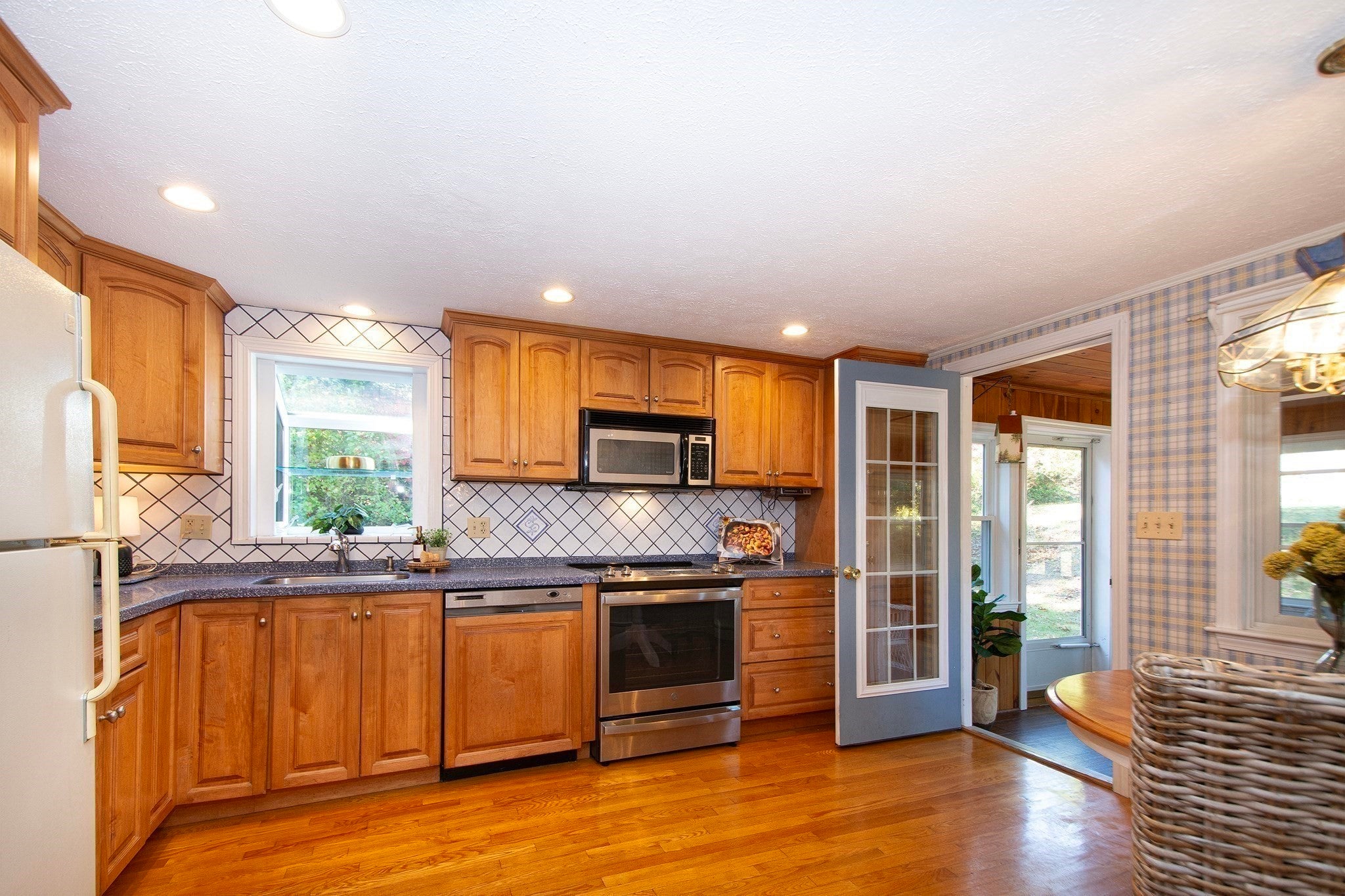 17 Bernard Street, Marshfield, MA, 17 Bernard Street, Marshfield, MA Photo #6