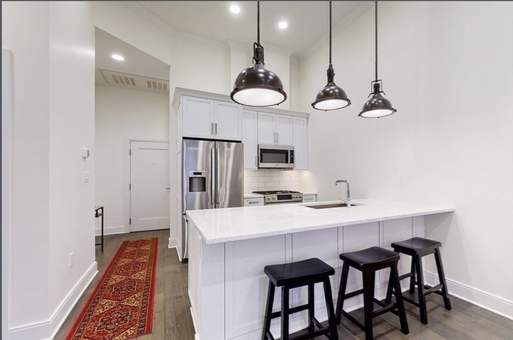 353 Summer St #104, Somerville, MA Photo #7