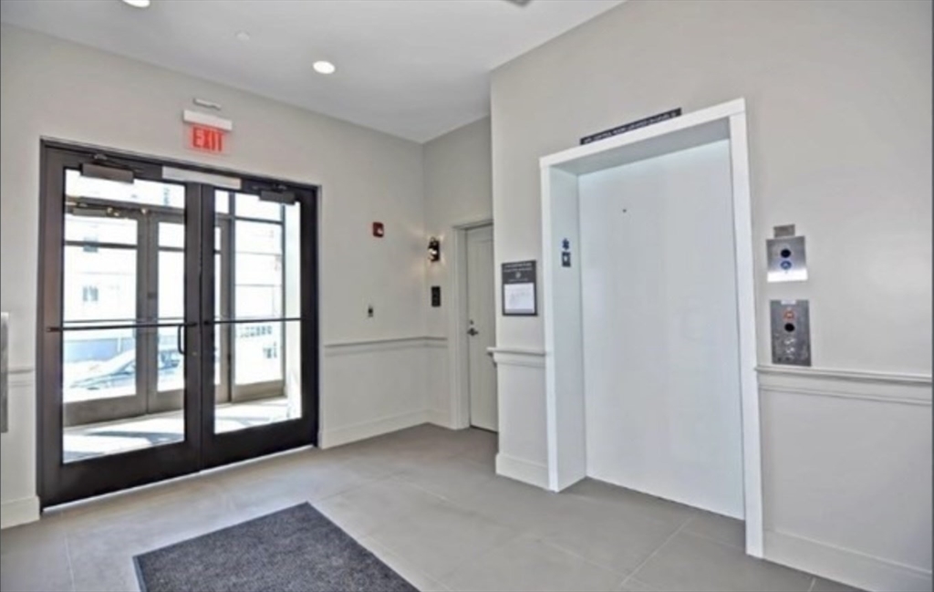 353 Summer St #104, Somerville, MA Photo #18
